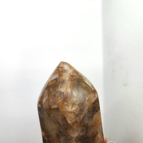 Golden Healer Crystal Tower - Picture 4 of 4